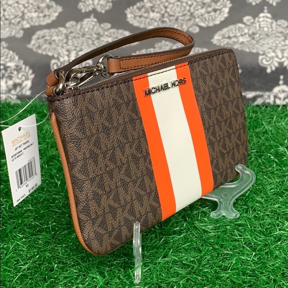 Michael Kors Jet Set Travel Large Top Zip wristlet - Picture 16 of 16